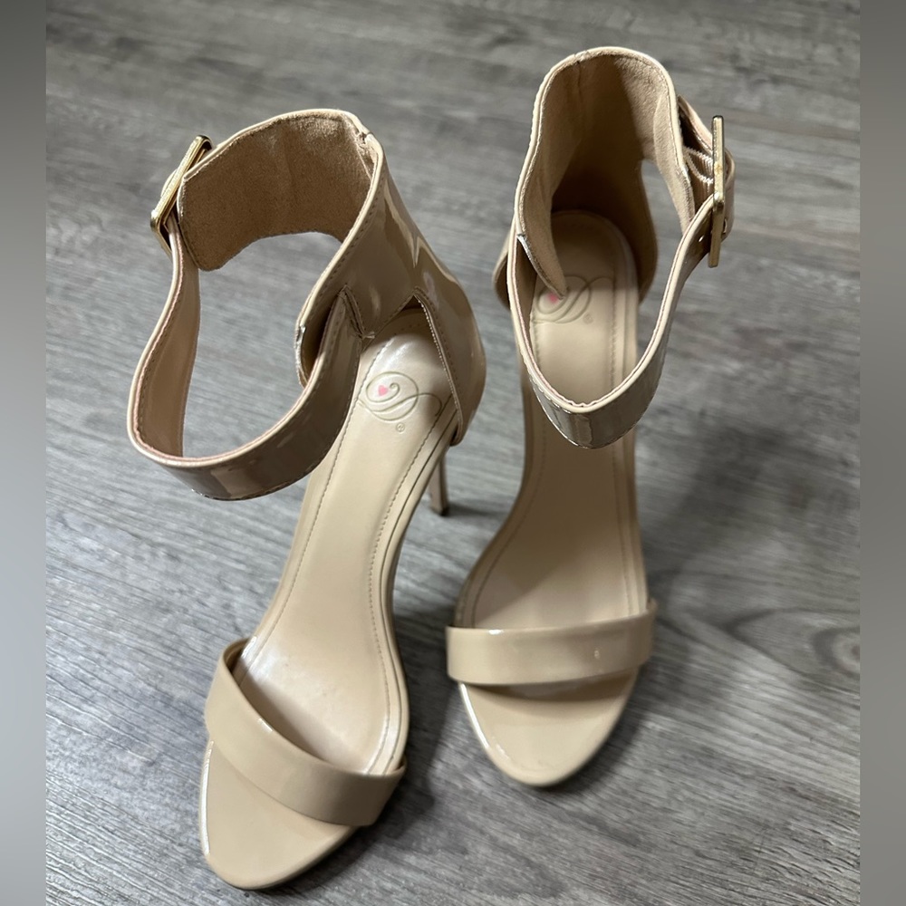 Stiletto Heeled Ankle Straps Sandals